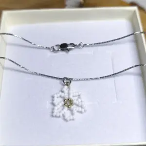 Náhrdelník Magnolie - Miyuki & Ocel