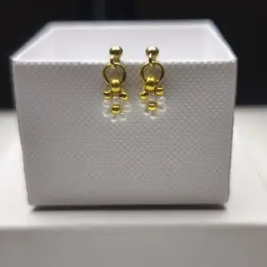 Puzetové náušnice Perlička - PVD Gold, Miyuki